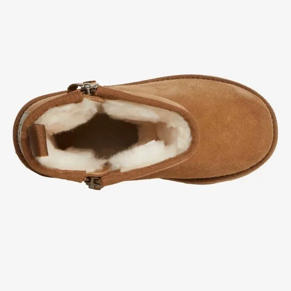 New UGG kids Classic Short Dual Zip ll
